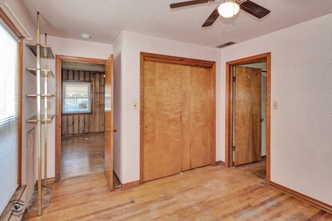 Tiny photo for 1562 S 5th Avenue, Kankakee, IL 60901 (MLS # 12591983)