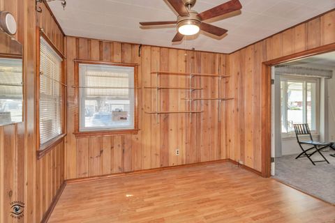 Tiny photo for 1562 S 5th Avenue, Kankakee, IL 60901 (MLS # 12591983)