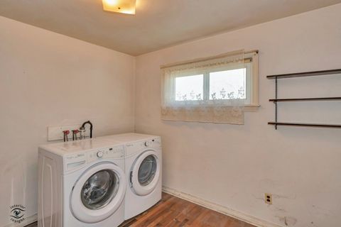 Tiny photo for 1562 S 5th Avenue, Kankakee, IL 60901 (MLS # 12591983)