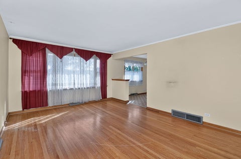Tiny photo for 5918 Park Avenue, Berkeley, IL 60163 (MLS # 12746285)