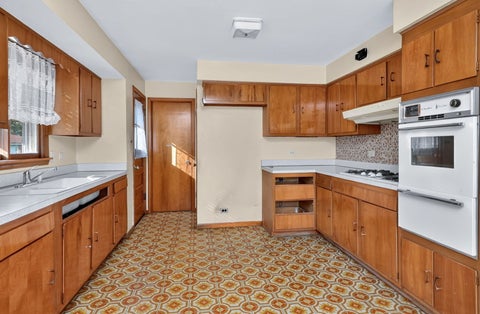 Tiny photo for 5918 Park Avenue, Berkeley, IL 60163 (MLS # 12746285)