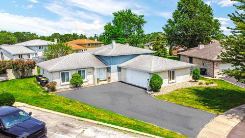 A home in Lansing