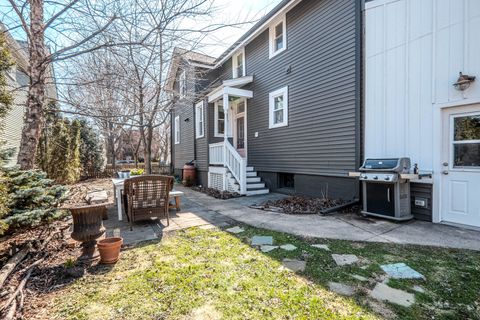 Tiny photo for 1215 Washington Street, Evanston, IL 60202 (MLS # 12600550)
