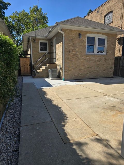 Tiny photo for 5423 N Sawyer Avenue, Chicago, IL 60625 (MLS # 12513506)
