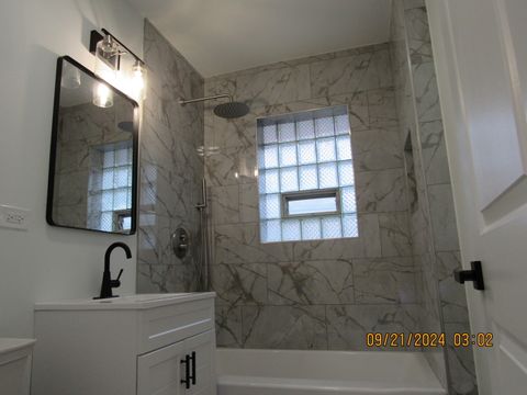 Tiny photo for 5423 N Sawyer Avenue, Chicago, IL 60625 (MLS # 12513506)