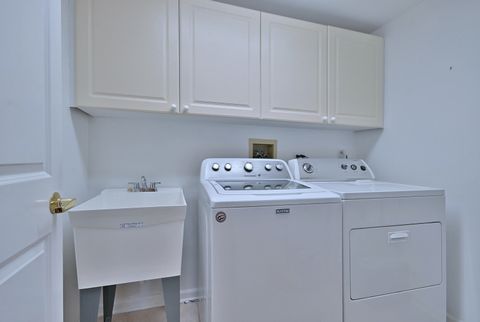 Tiny photo for 7091 W Touhy Avenue #209, Niles, IL 60714 (MLS # 12527794)