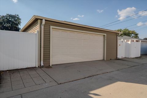 Tiny photo for 3515 LOUIS Street, Franklin Park, IL 60131 (MLS # 12489672)