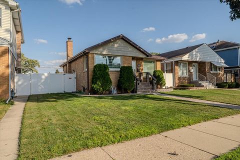 Tiny photo for 3515 LOUIS Street, Franklin Park, IL 60131 (MLS # 12489672)