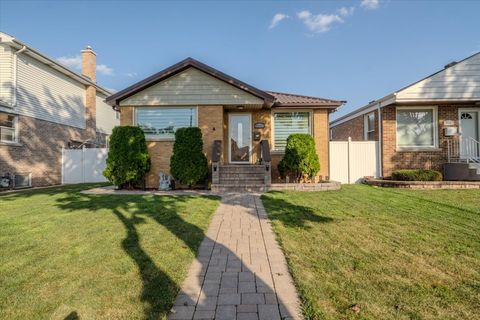 Photo of 3515 LOUIS Street, Franklin Park, IL 60131 (MLS # 12489672)