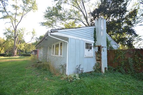 Tiny photo for 510 Willow Run, Rockford, IL 61102 (MLS # 12489539)