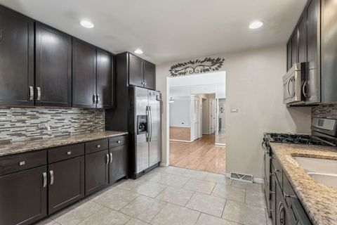 Tiny photo for 15252 WATERMAN Drive, South Holland, IL 60473 (MLS # 12526086)