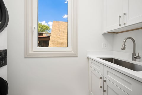 Tiny photo for 4844 N Hermitage Avenue, Chicago, IL 60640 (MLS # 12756287)