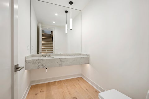 Tiny photo for 4844 N Hermitage Avenue, Chicago, IL 60640 (MLS # 12756287)