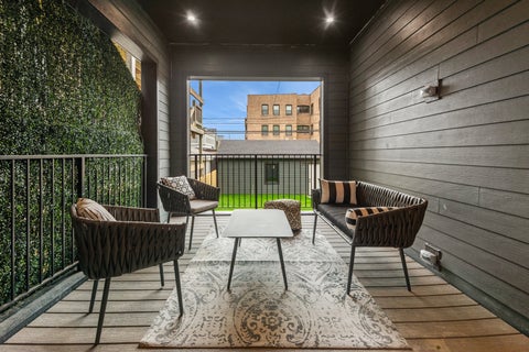 Tiny photo for 4844 N Hermitage Avenue, Chicago, IL 60640 (MLS # 12756287)