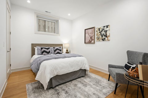Tiny photo for 4844 N Hermitage Avenue, Chicago, IL 60640 (MLS # 12756287)