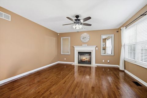 Tiny photo for 1603 Whitmer Court, Bloomington, IL 61704 (MLS # 12641811)