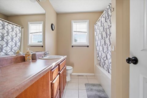 Tiny photo for 1603 Whitmer Court, Bloomington, IL 61704 (MLS # 12641811)
