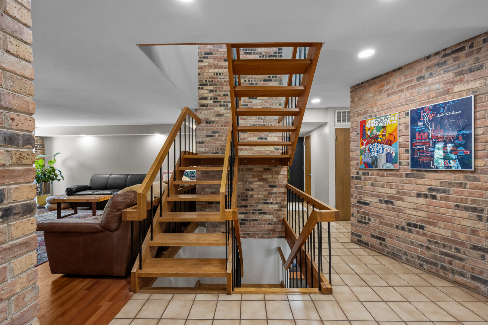 365 Green Bay Road
