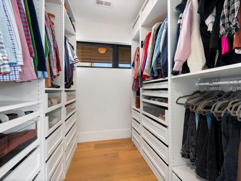 Tiny photo for 2109 W Montrose Avenue, Chicago, IL 60618 (MLS # 12536296)