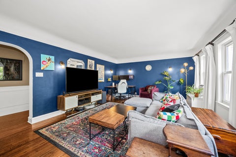 Tiny photo for 6142 N Hamilton Avenue #2N, Chicago, IL 60659 (MLS # 12753619)