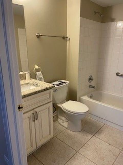 Tiny photo for 1607 Camberley Court #4, Bartlett, IL 60103 (MLS # 12512103)