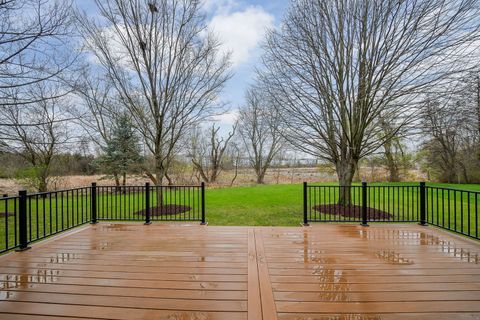 Tiny photo for 640 Kendridge Court, Aurora, IL 60502 (MLS # 12636152)