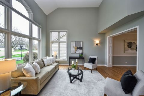 Tiny photo for 640 Kendridge Court, Aurora, IL 60502 (MLS # 12636152)