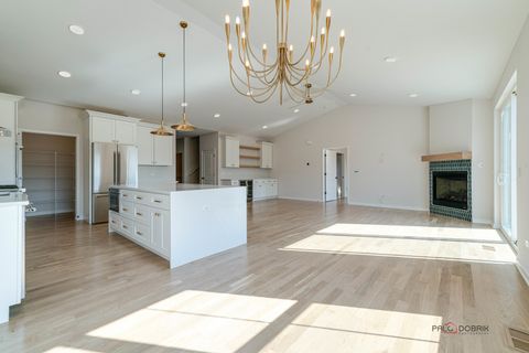 Tiny photo for 22137 W Casa Bella View Vw, Kildeer, IL 60047 (MLS # 12542197)