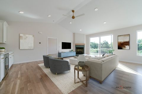 Tiny photo for 22137 W Casa Bella View Vw, Kildeer, IL 60047 (MLS # 12542197)