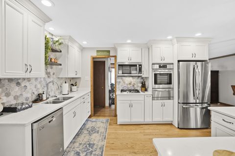 Tiny photo for 2311 Clyde Terrace, Homewood, IL 60430 (MLS # 12594158)