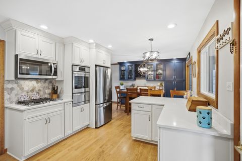 Tiny photo for 2311 Clyde Terrace, Homewood, IL 60430 (MLS # 12594158)