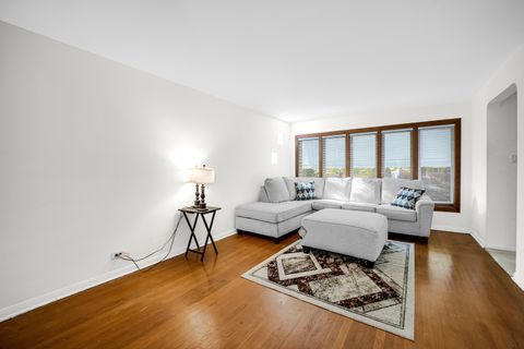 Tiny photo for 8627 S KOSTNER Avenue, Chicago, IL 60652 (MLS # 12573631)