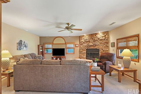Tiny photo for 1702 Breezy Lawn Road, Spring Grove, IL 60081 (MLS # 12681060)