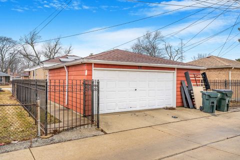 Tiny photo for 129 Rice Avenue, Bellwood, IL 60104 (MLS # 12563979)