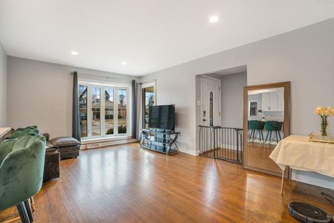 Tiny photo for 129 Rice Avenue, Bellwood, IL 60104 (MLS # 12563979)