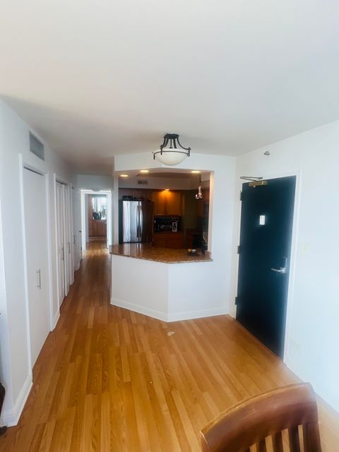 Tiny photo for 465 W Dominion Drive #1302, Wood Dale, IL 60191 (MLS # 12387539)