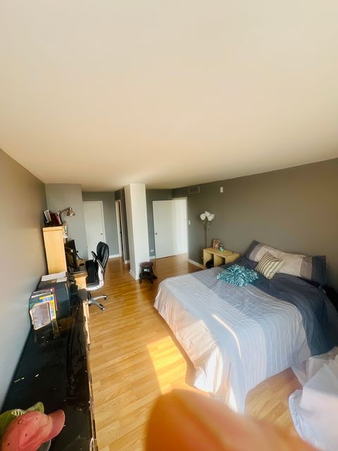 Tiny photo for 465 W Dominion Drive #1302, Wood Dale, IL 60191 (MLS # 12387539)