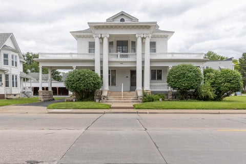 Photo of 1440 12th Street, Moline, IL 61265 (MLS # 12719945)