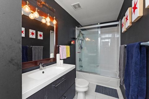 Tiny photo for 1307 S Wabash Avenue #605, Chicago, IL 60605 (MLS # 12502477)