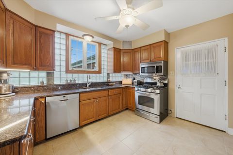 Tiny photo for 213 Country Club Road, Chicago Heights, IL 60411 (MLS # 12616919)