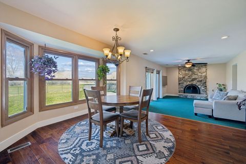 Tiny photo for 1404 Carriage Lane, Bolingbrook, IL 60490 (MLS # 12615460)
