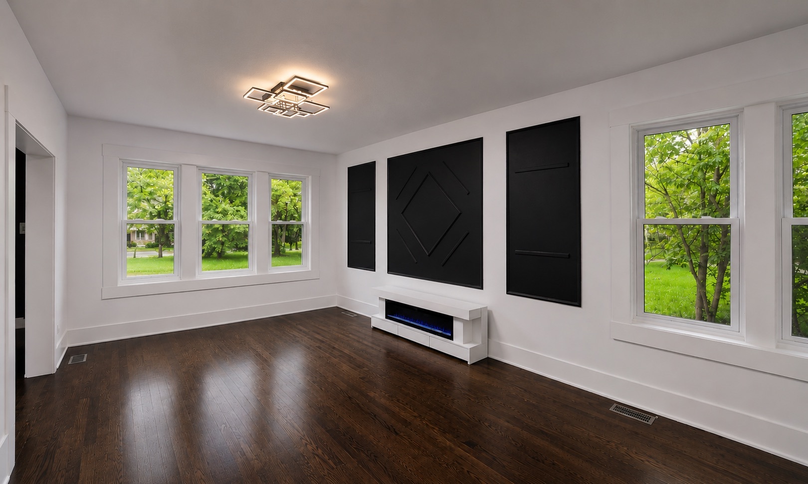10504 S Lafayette Avenue