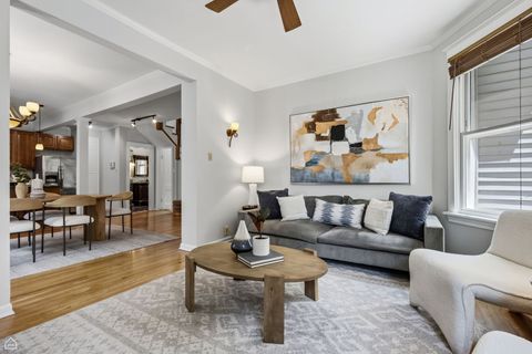 Tiny photo for 1244 W ARDMORE Avenue, Chicago, IL 60660 (MLS # 12684537)