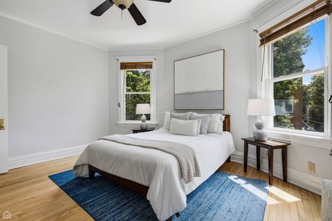 Tiny photo for 1244 W ARDMORE Avenue, Chicago, IL 60660 (MLS # 12684537)