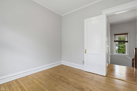 Tiny photo for 1244 W ARDMORE Avenue, Chicago, IL 60660 (MLS # 12684537)