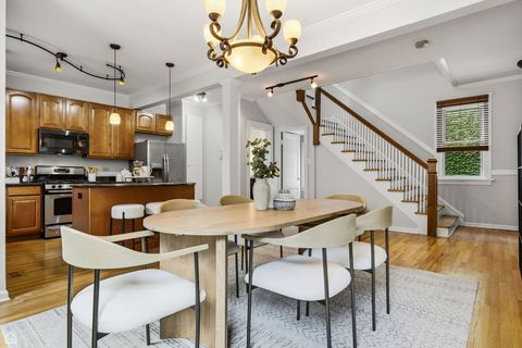 Tiny photo for 1244 W ARDMORE Avenue, Chicago, IL 60660 (MLS # 12684537)