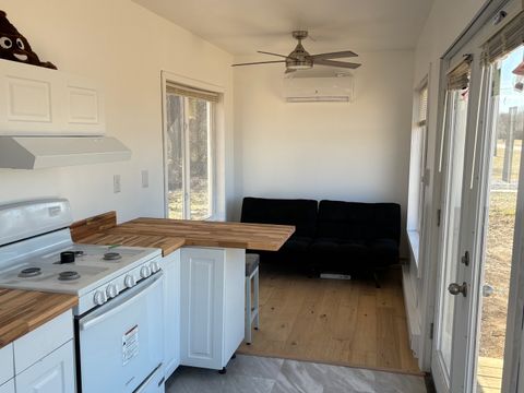 Tiny photo for 1416 Dallas Road, Murphysboro, IL 62966 (MLS # 12553838)