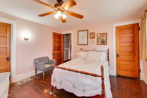 Tiny photo for 212 E Elm Avenue, La Grange, IL 60525 (MLS # 12574952)