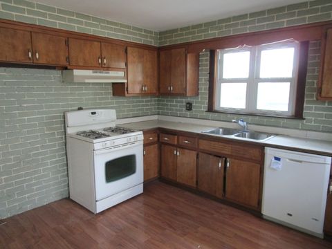 Tiny photo for 786 N Van Auken Street, Elmhurst, IL 60126 (MLS # 12372724)