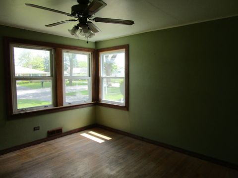 Tiny photo for 786 N Van Auken Street, Elmhurst, IL 60126 (MLS # 12372724)